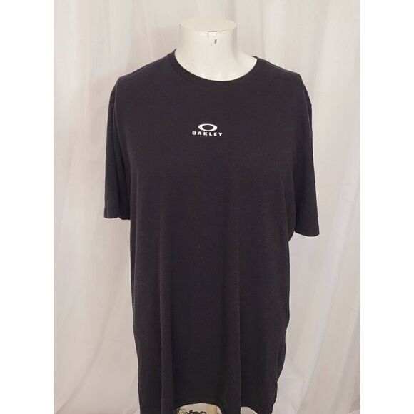 Oakley Tshirt  - Picture 1 of 6
